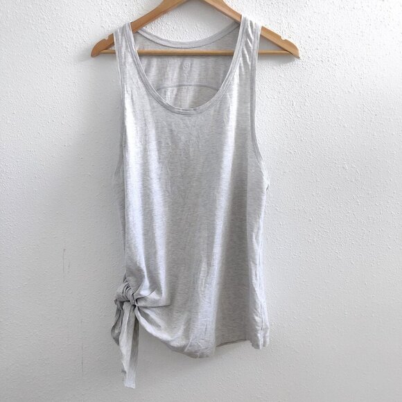 LULULEMON To The Point Tank No Size Tag Check Measurements - Picture 3 of 9